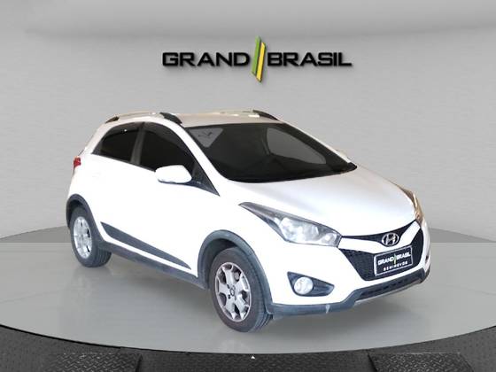 HYUNDAI HB20X 1.6 16V PREMIUM FLEX 4P AUTOMÁTICO